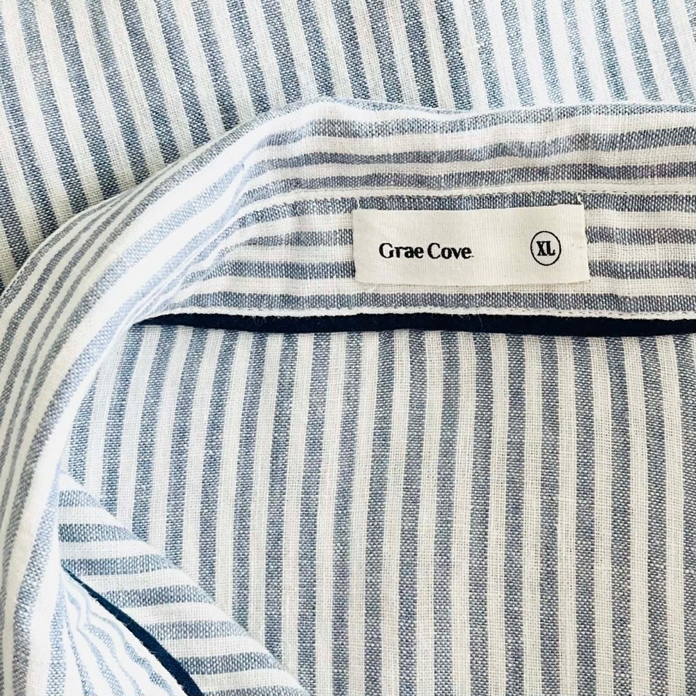 Grad Cove Linen Top - Picture 4 of 5